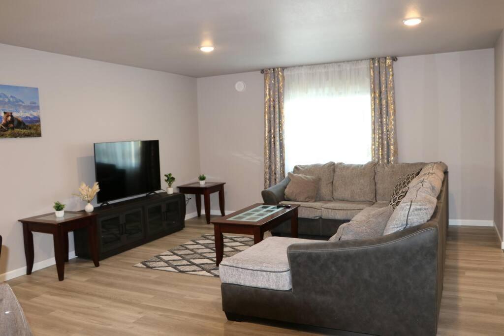 Single Story 3 Beds 1 Car Garage Hébergement de vacances Fairbanks