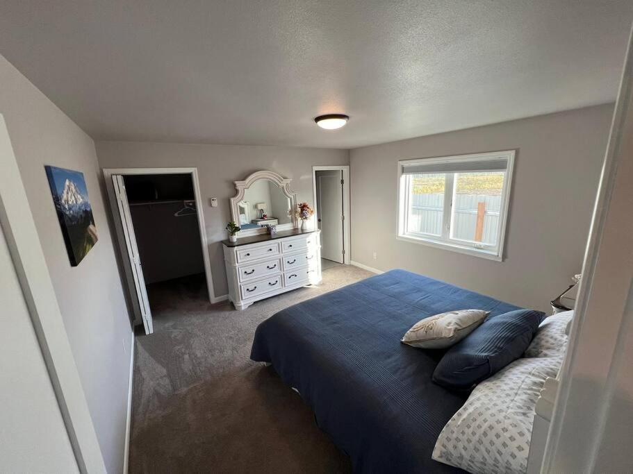 Single Story 3 Beds 1 Car Garage Hébergement de vacances Fairbanks